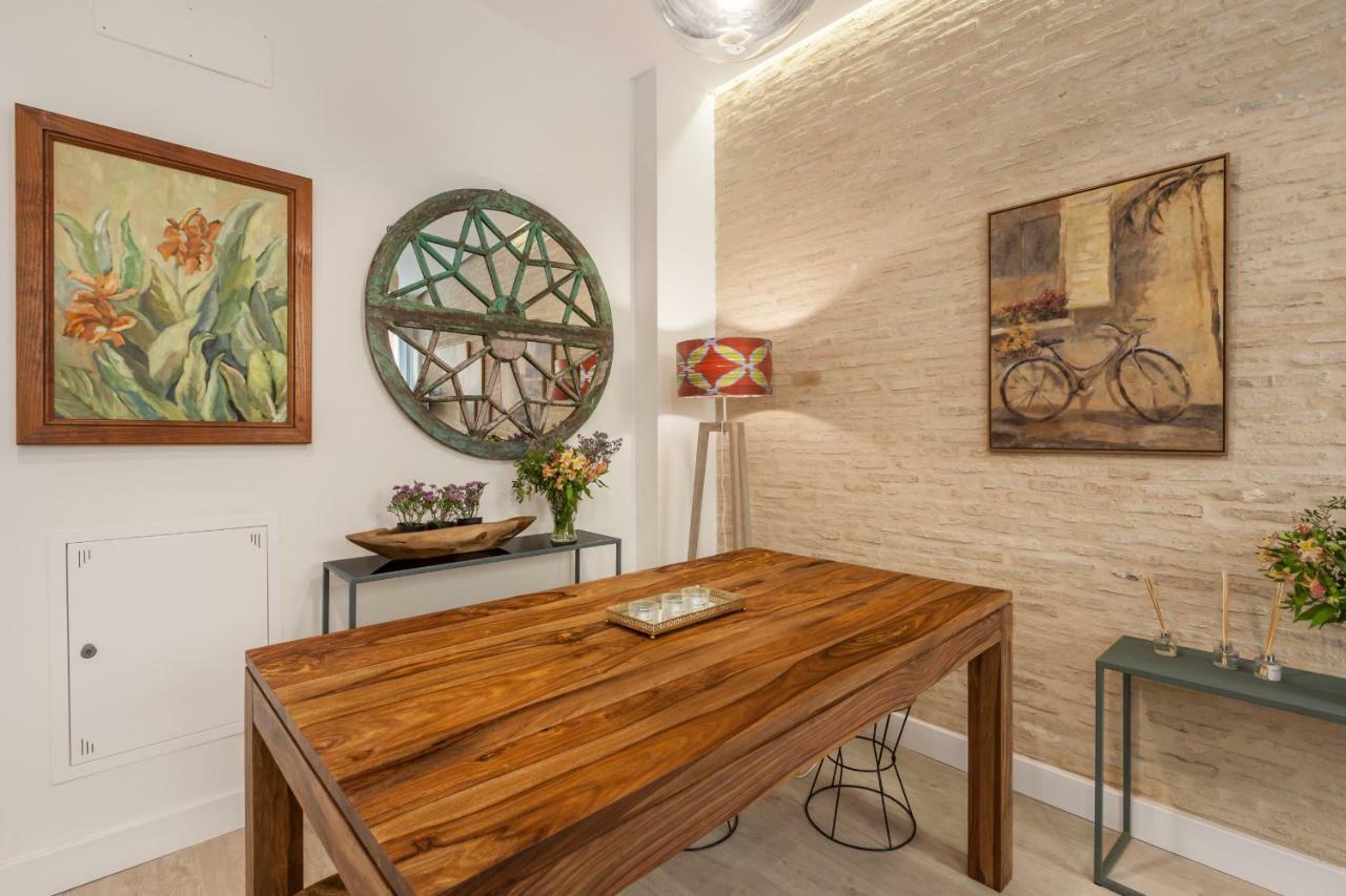 Apartamentos Rg Suites Jardines De Murillo セビリア エクステリア 写真