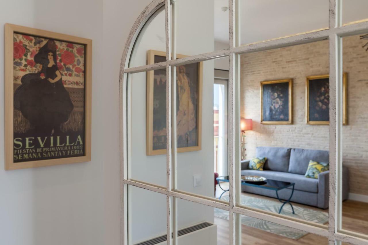 Apartamentos Rg Suites Jardines De Murillo セビリア エクステリア 写真