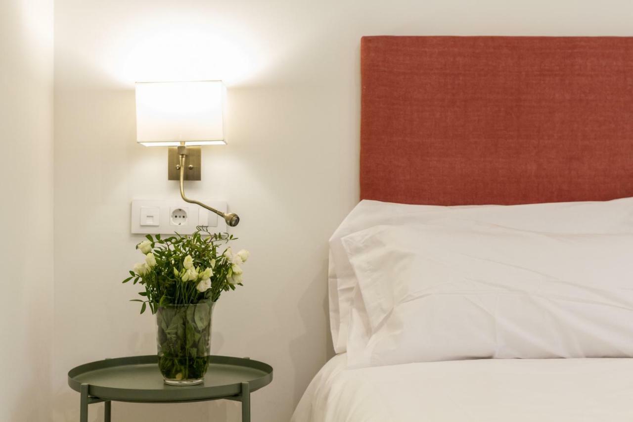 Apartamentos Rg Suites Jardines De Murillo セビリア エクステリア 写真